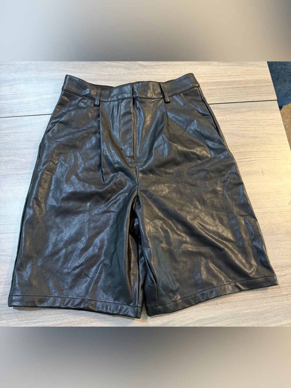 Express Black Faux Leather Women's Flat Front Shorts